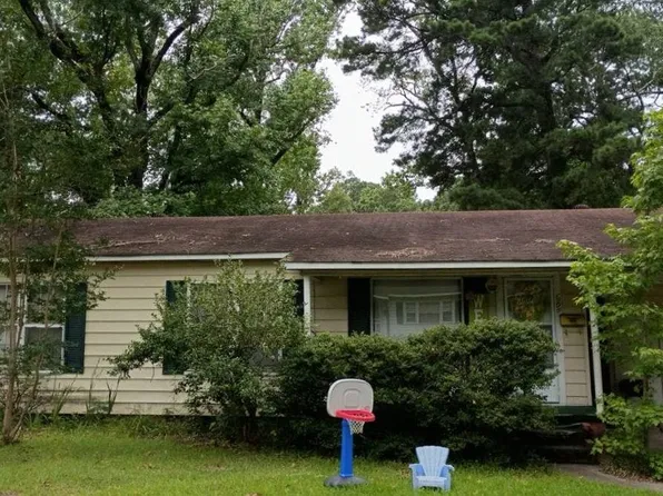 1908 Lauri Ave, El Dorado, AR 71730