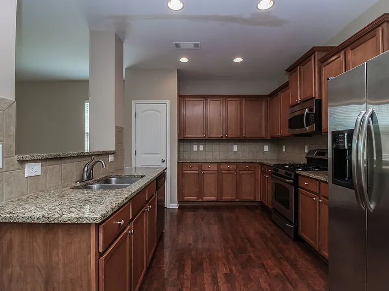 24 Quail Bend Loop — Photo 7