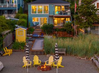 8917 Fauntleroy Way SW, Seattle, WA 98136