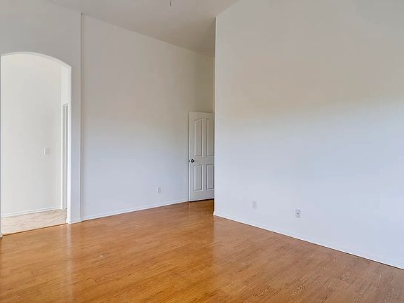 5th image of 5721 N Bronco Ln