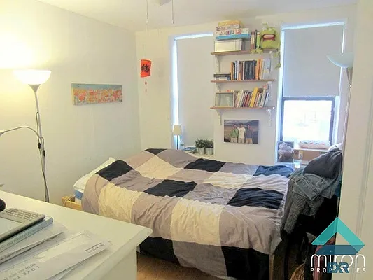 Rented by EXR | media 49