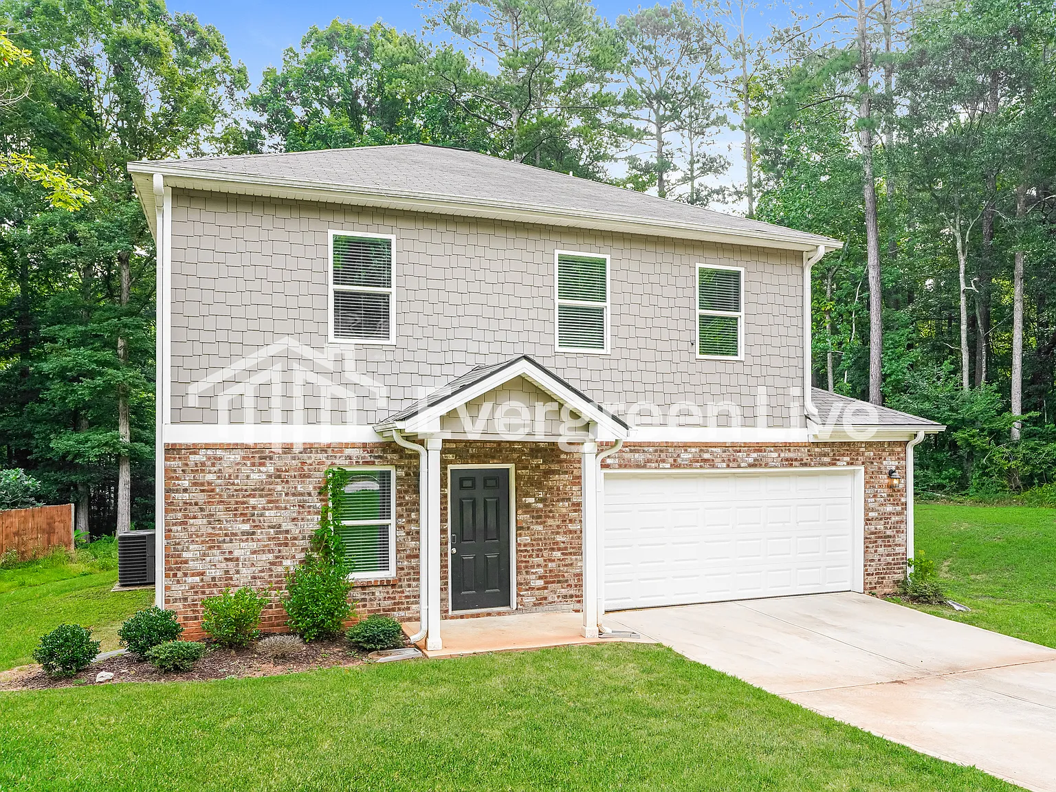 4 bed, 2.5 bath, 1801 sqft, $1,845 — Photo 3