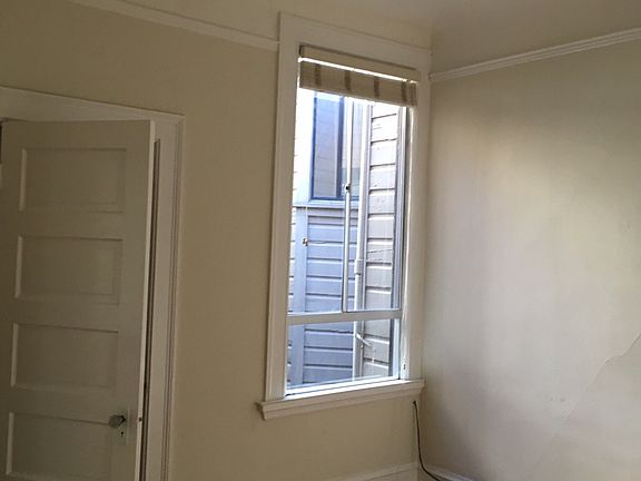 5th image of 2710 Hyde St #2710