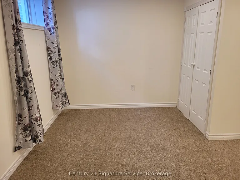 31 Maryann Ln #BASEMENT — Photo 14