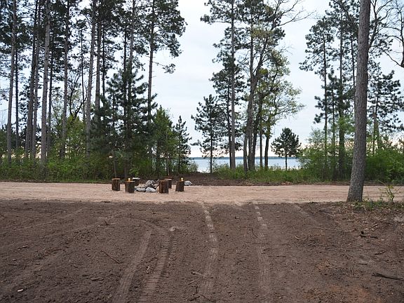 4th image of 1653 County Road 40 W