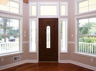 80 W Northfield Rd, Livingston, NJ 07039