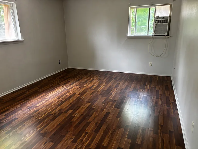 4650 Capital Ave SW #6 — Photo 4