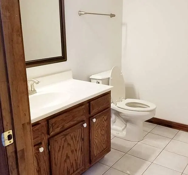 3516 Walnut Grove Ln NE — Photo 8