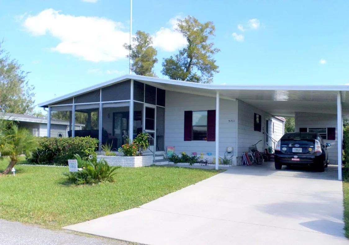 Camelford Dr, Sarasota — Photo 1