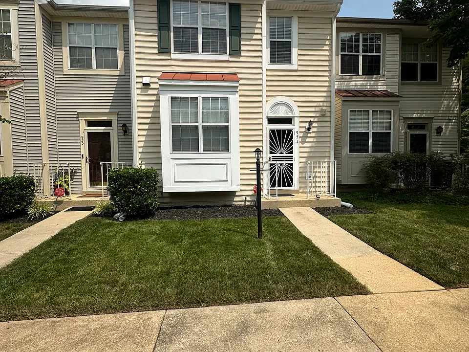 953 Dunloring Ct