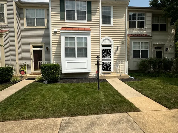 953 Dunloring Ct, Upper Marlboro, MD 20774
