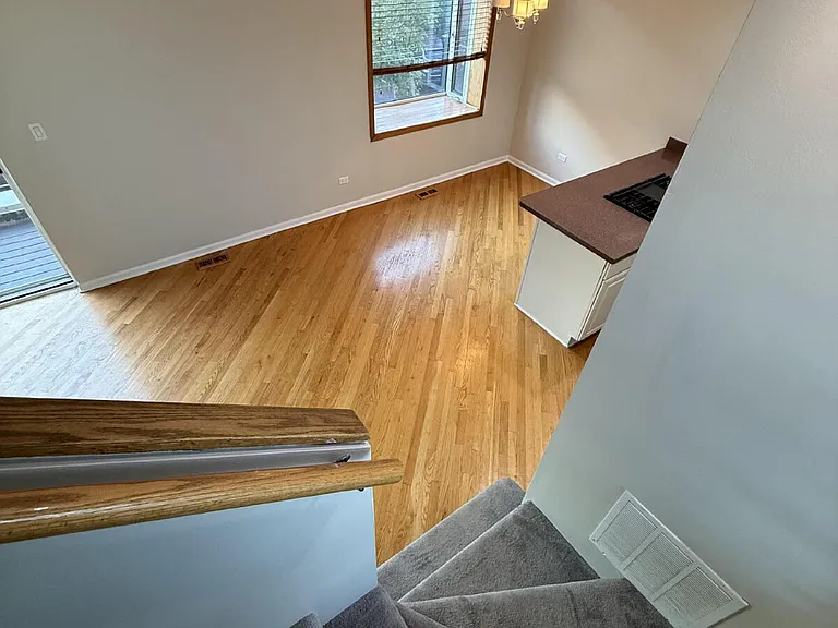 1777 W Altgeld St #F — Photo 5