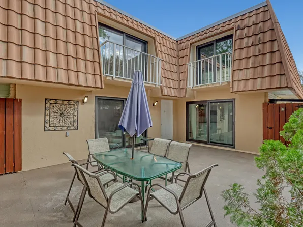 857 Blue Ridge Circle #0, West Palm Beach, FL 33409