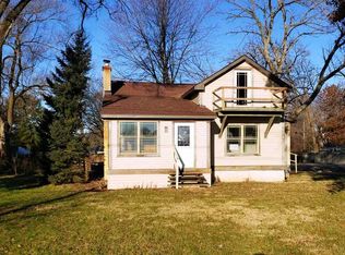 1016 N Blackhawk Blvd, Rockton, IL 61072