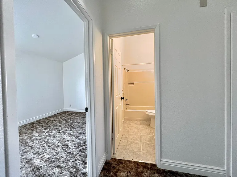 805 South St #9 — Photo 8