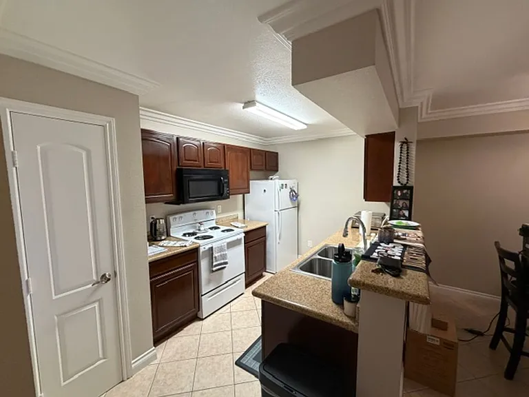 1150 N Buffalo Dr #2082 — Photo 10