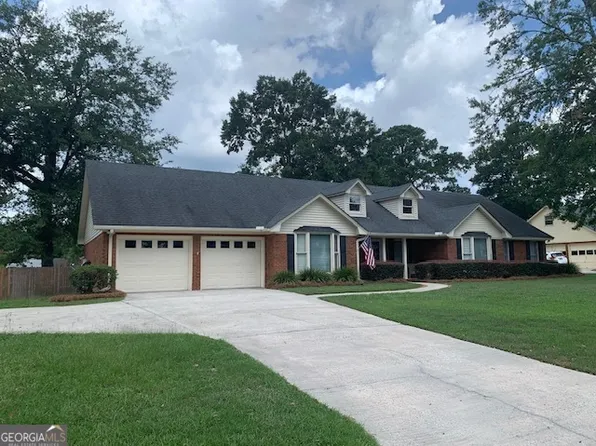2836 Bud McKey Cir, Valdosta, GA 31602