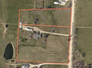2863 Old Tuscumbia Rd, Eldon, MO 65026
