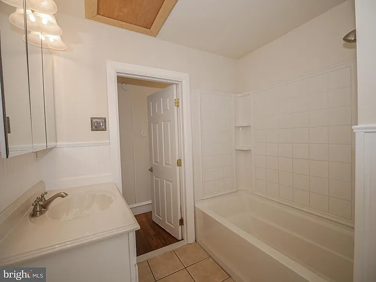 332 Crown Point Rd — Photo 27