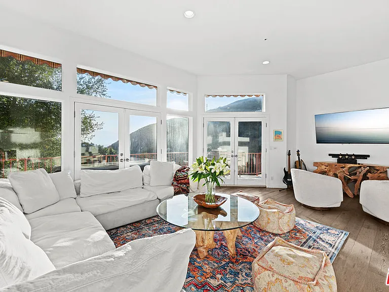 4345 Escondido Trl — Photo 2