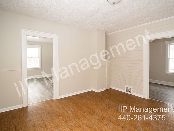 3rd image of 5805 Lansing Ave