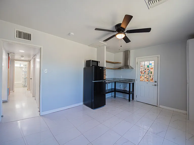4001 N 15th Avenue, Phoenix Az — Photo 6