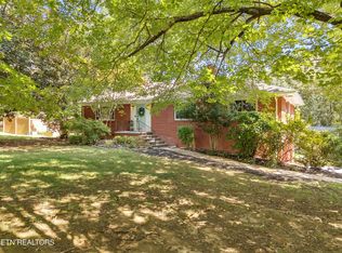 404 Broady Ln, Maryville, TN 37803
