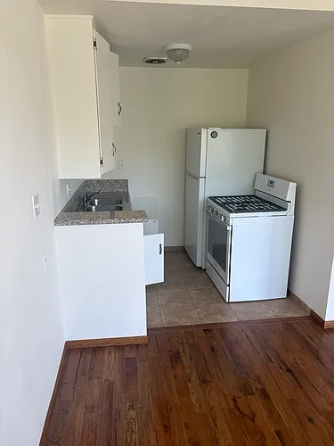 4150 Cleveland Ave Photo 1