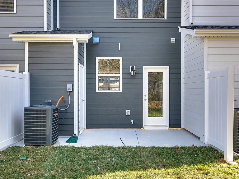 1229 Hope Village Way — Photo 32