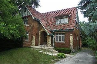 1st image of 10359 S Longwood Dr