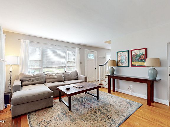 4th image of 2231 Talbott Ave