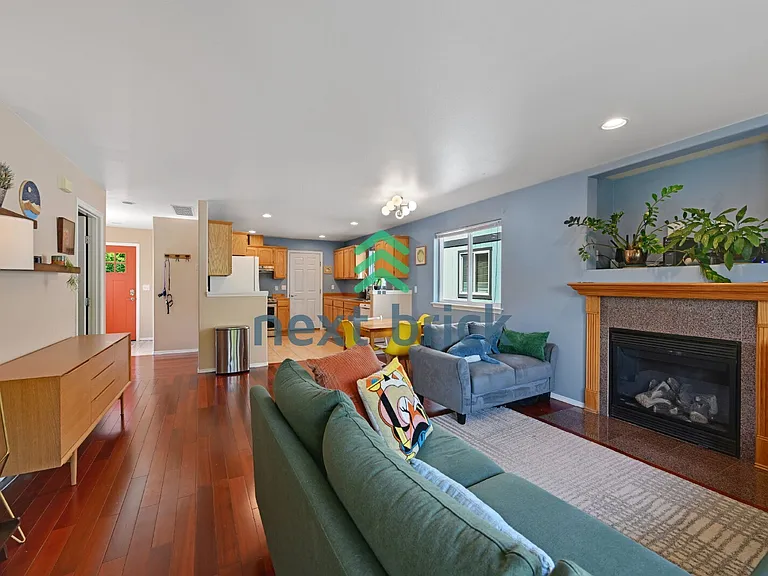 4084 Letitia Ave S — Photo 6