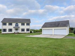 136 Hanny Beaver Rd, Hookstown, PA 15050