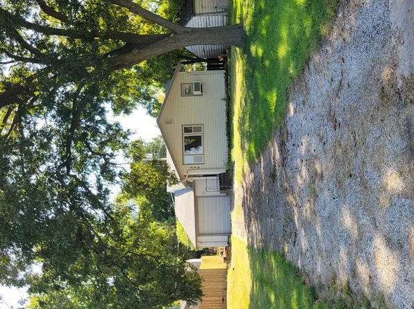 336 W 17th St, Concordia, KS 66901