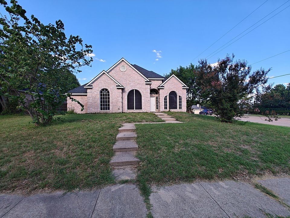 1st image of 8504 Pebblebrook Dr