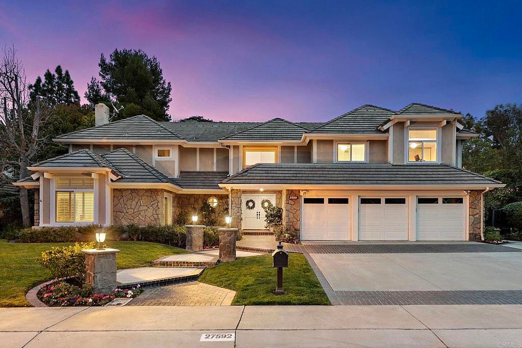 27592 Lost Trail Dr, Laguna Hills, CA 92653 | Zillow