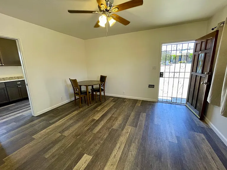 Dining/Living room