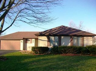 18730 Wall St, Tontogany, OH 43565