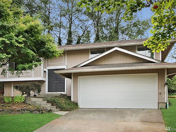 5th image of 20017 Woden Ct NE