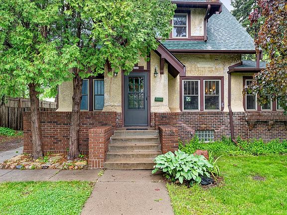 2nd image of 1715 Bush Ave