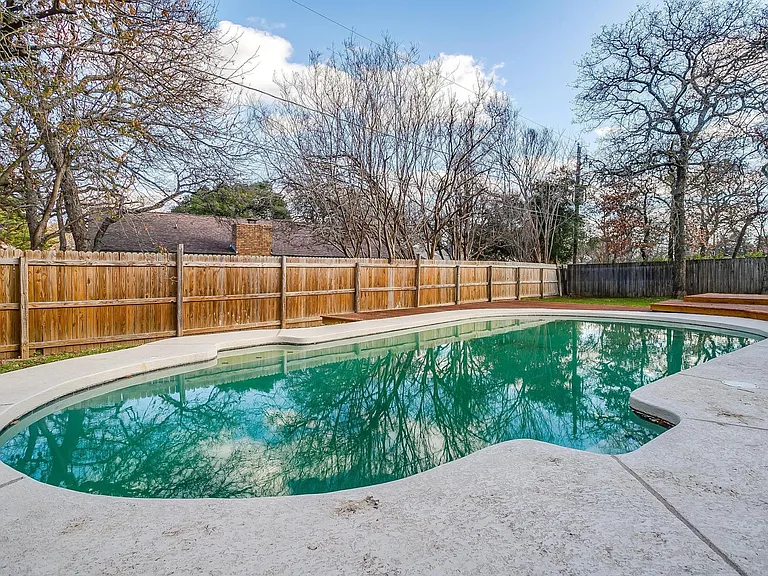 4107 Shamrock Dr — Photo 31