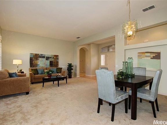 2nd image of 7416 Acorn Glen Loop