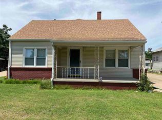 726 Edgemere Ave, Blackwell, OK 74631