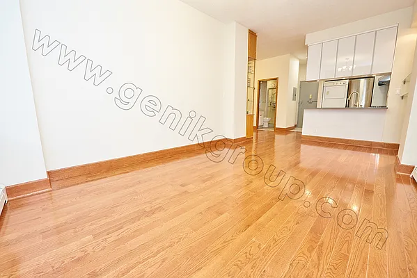 Rented by Genik Group Corp | media 48