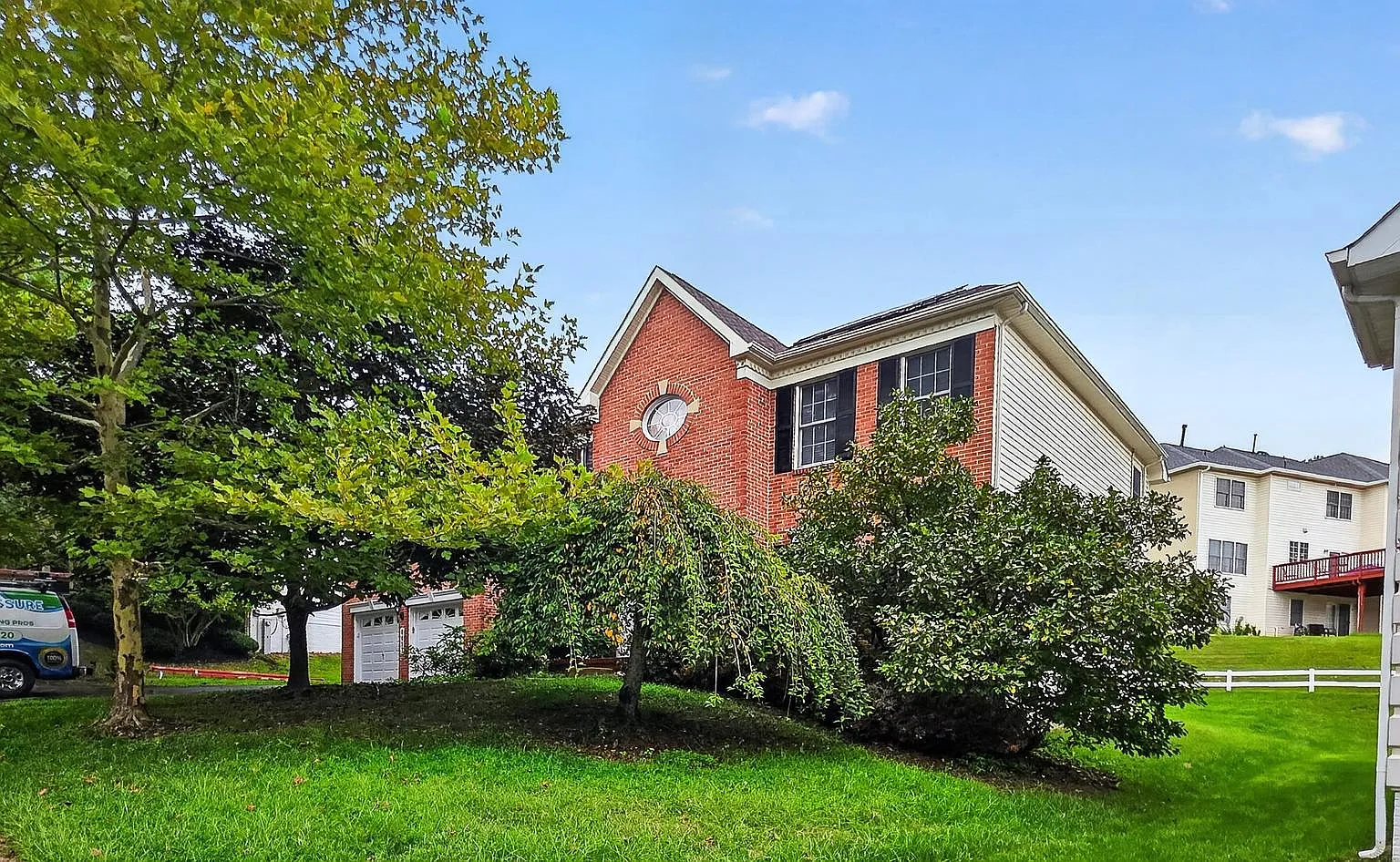 4 bed, 3.5 bath, 3544 sqft, $5,200 — Photo 4
