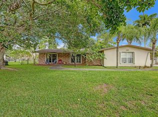 120 E Palm Dr, Margate, FL 33063