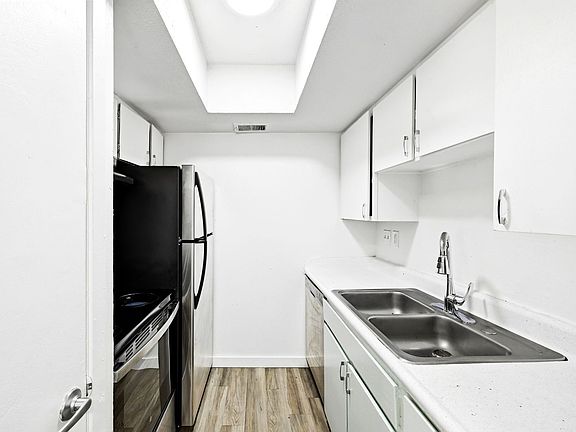 4th image of 7200 Duval St #1-205