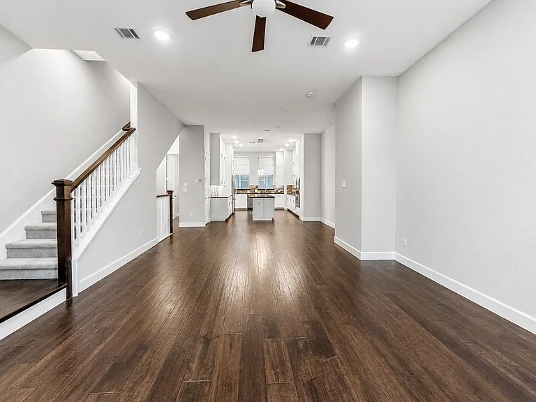 1367 Branchwood Pl — Photo 17