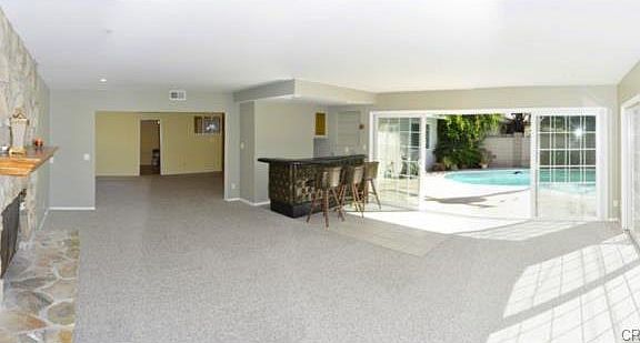 4th image of 6662 Lenore Ave