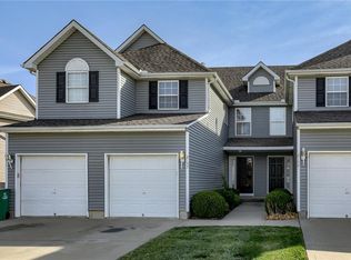 2157 SW Rambling Vine Rd, Lees Summit, MO 64082